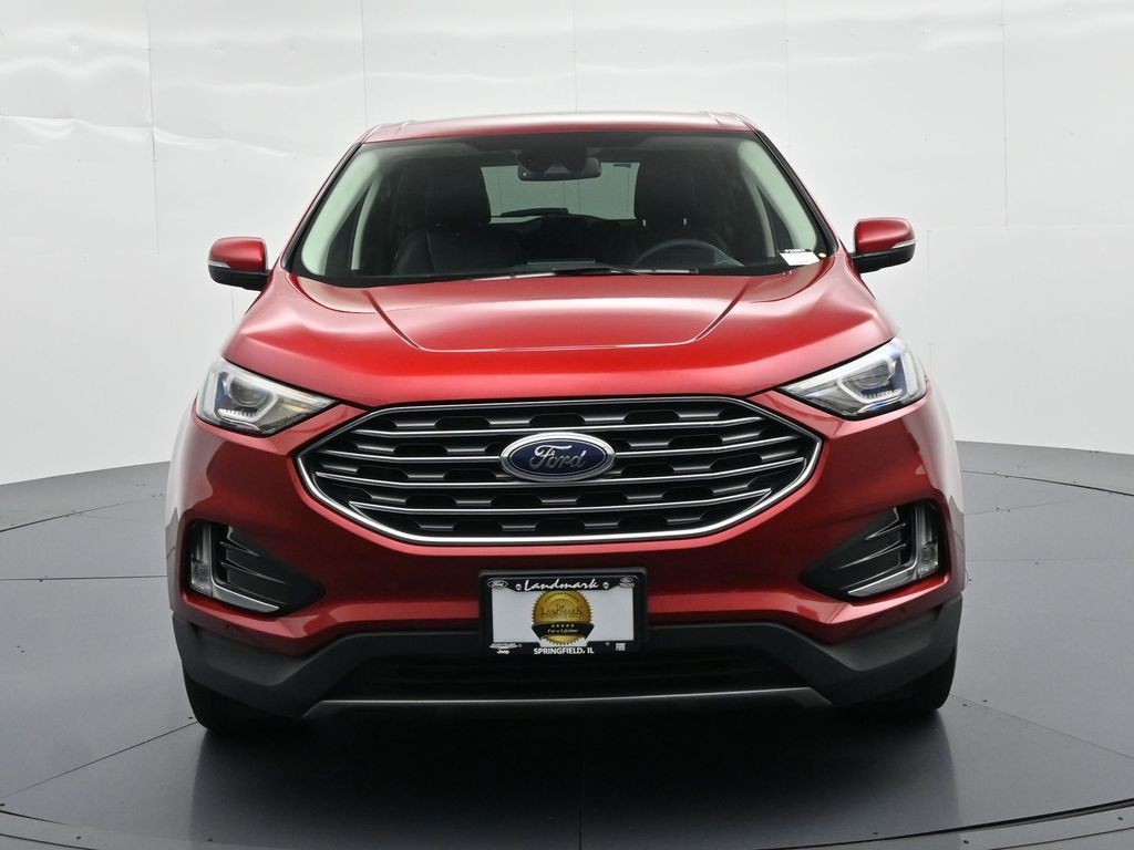 Ford Edge Vehicle Full-screen Gallery Image 03