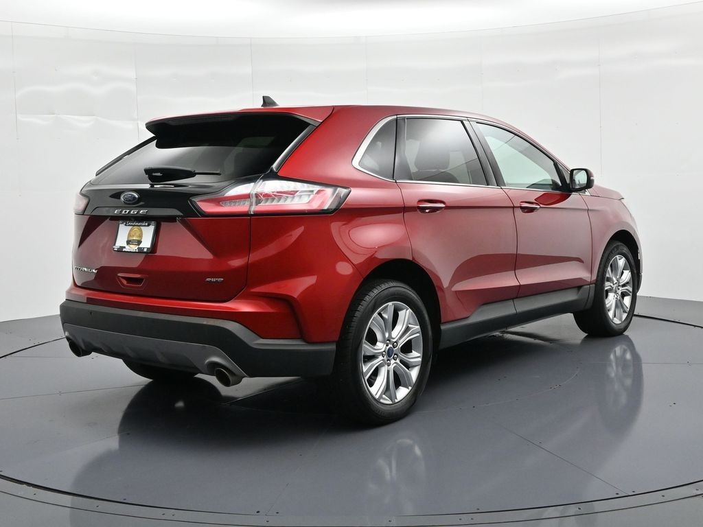 Ford Edge Vehicle Full-screen Gallery Image 06
