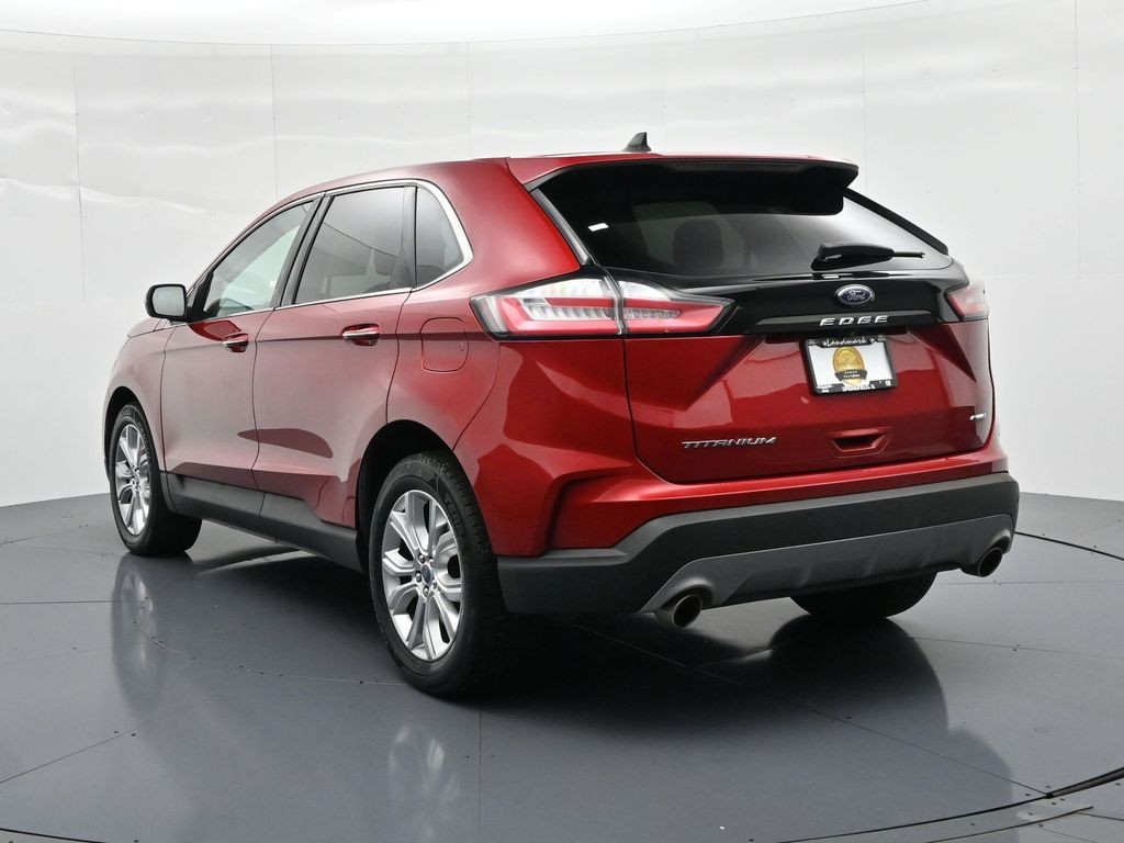 Ford Edge Vehicle Full-screen Gallery Image 08