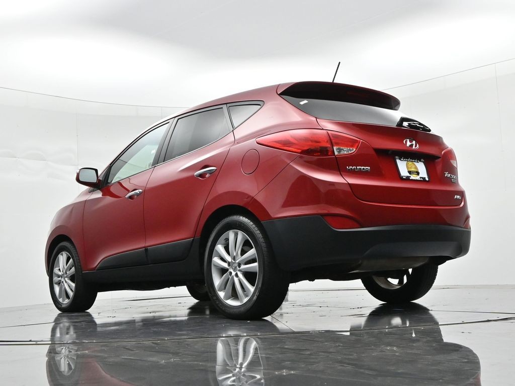 Hyundai Tucson Vehicle Full-screen Gallery Image 18