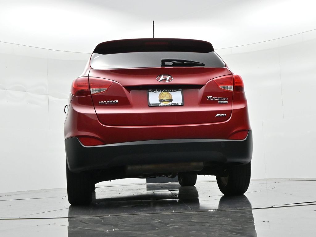 Hyundai Tucson Vehicle Full-screen Gallery Image 19