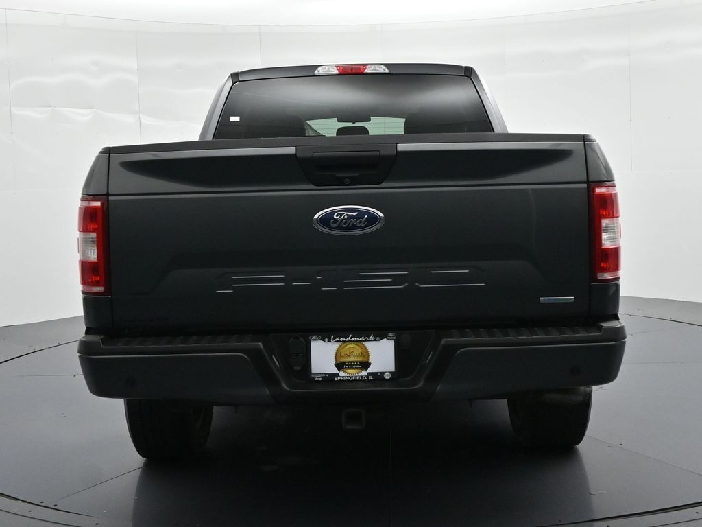 Ford F-150 Vehicle Full-screen Gallery Image 7