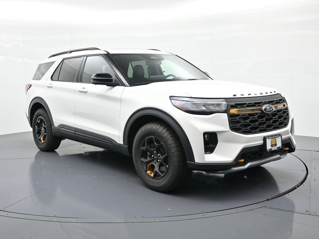 Ford Explorer Vehicle Full-screen Gallery Image 4