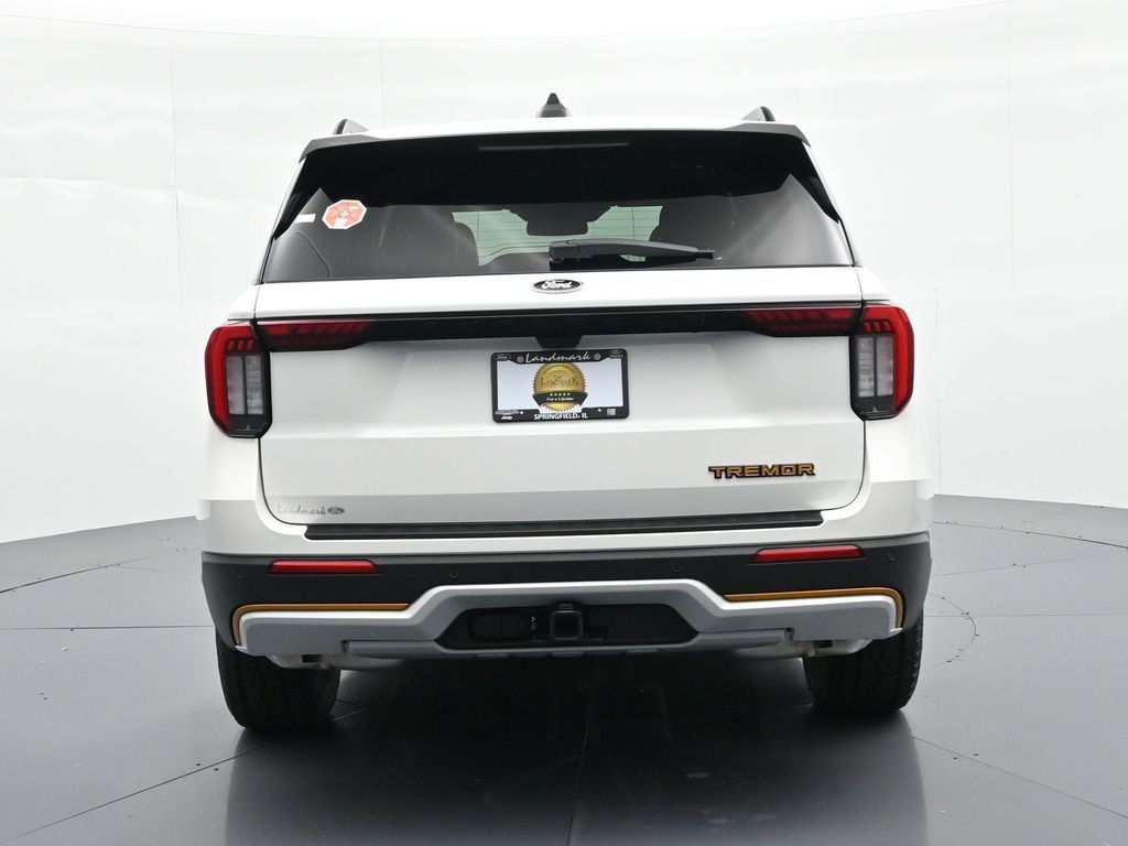 Ford Explorer Vehicle Full-screen Gallery Image 7