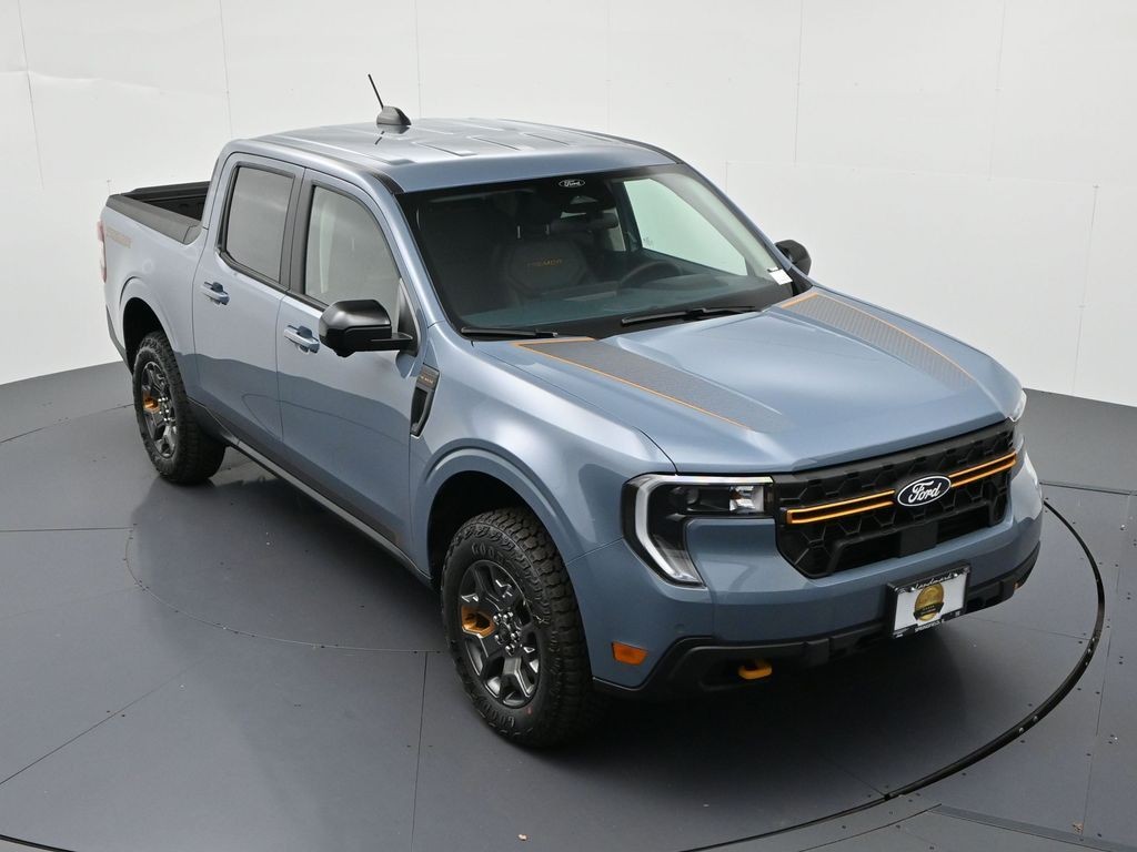 Ford Maverick Vehicle Full-screen Gallery Image 17