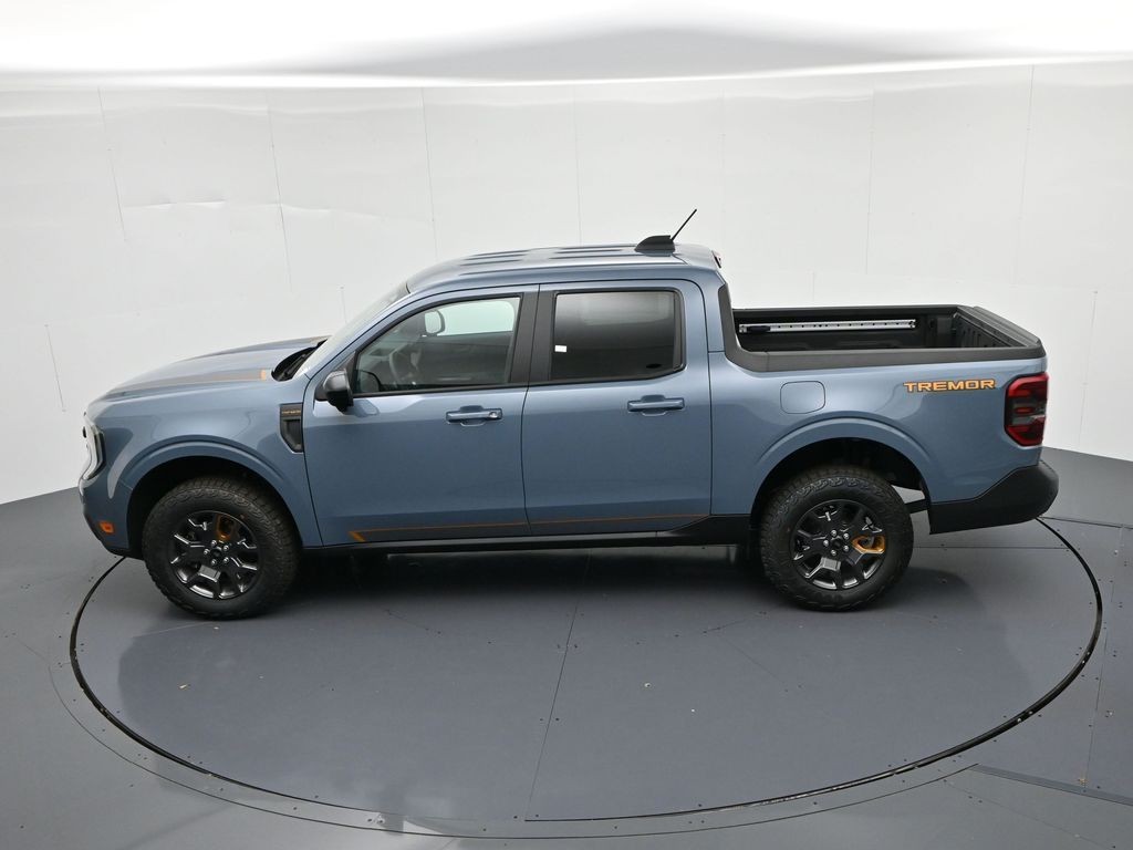 Ford Maverick Vehicle Full-screen Gallery Image 20