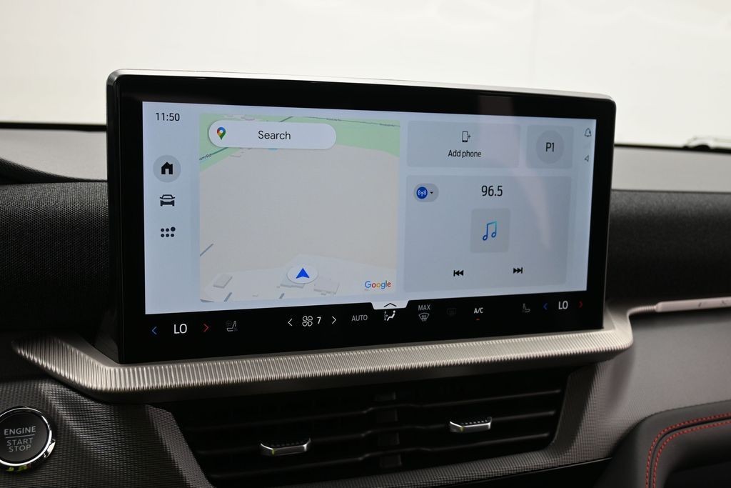 Ford Explorer Vehicle Full-screen Gallery Image 12