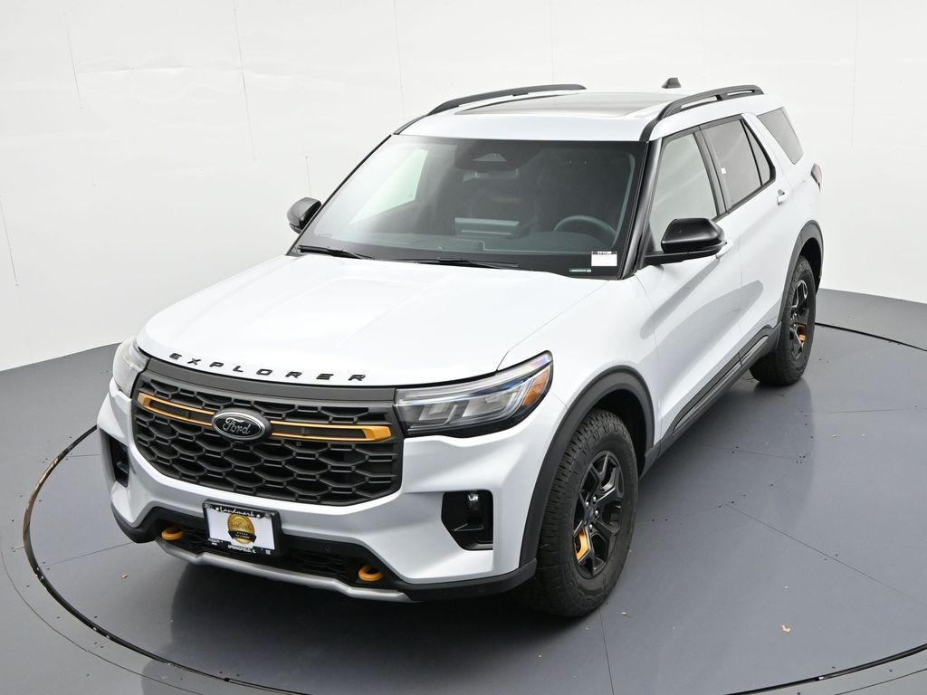Ford Explorer Vehicle Full-screen Gallery Image 20