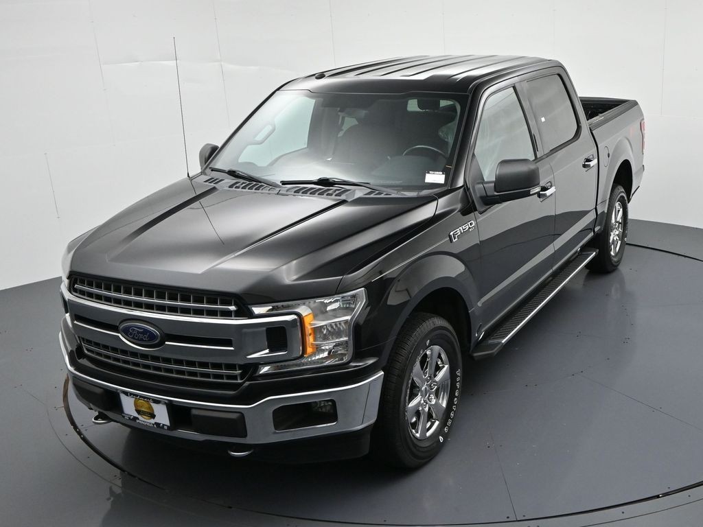 Ford F-150 Vehicle Full-screen Gallery Image 18