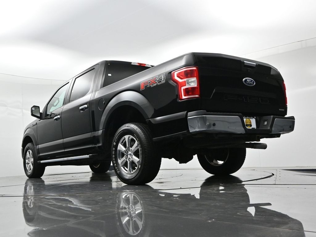 Ford F-150 Vehicle Full-screen Gallery Image 20