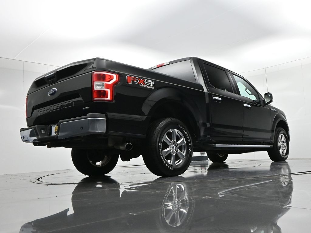 Ford F-150 Vehicle Full-screen Gallery Image 22