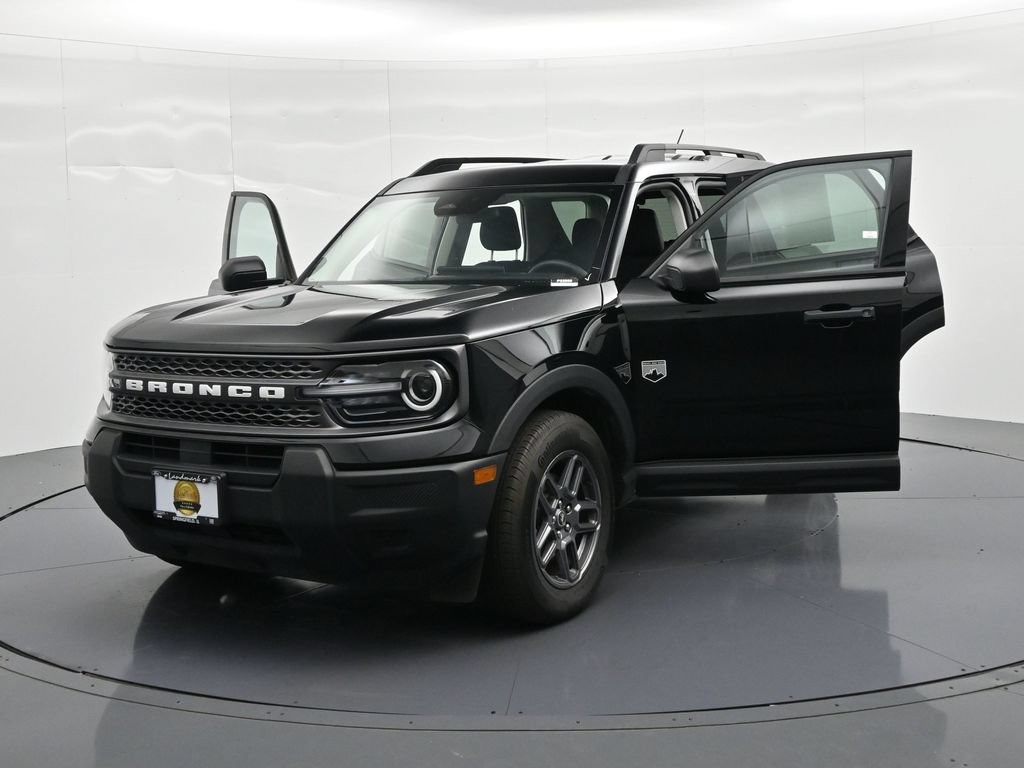 Ford Bronco Sport Vehicle Full-screen Gallery Image 25