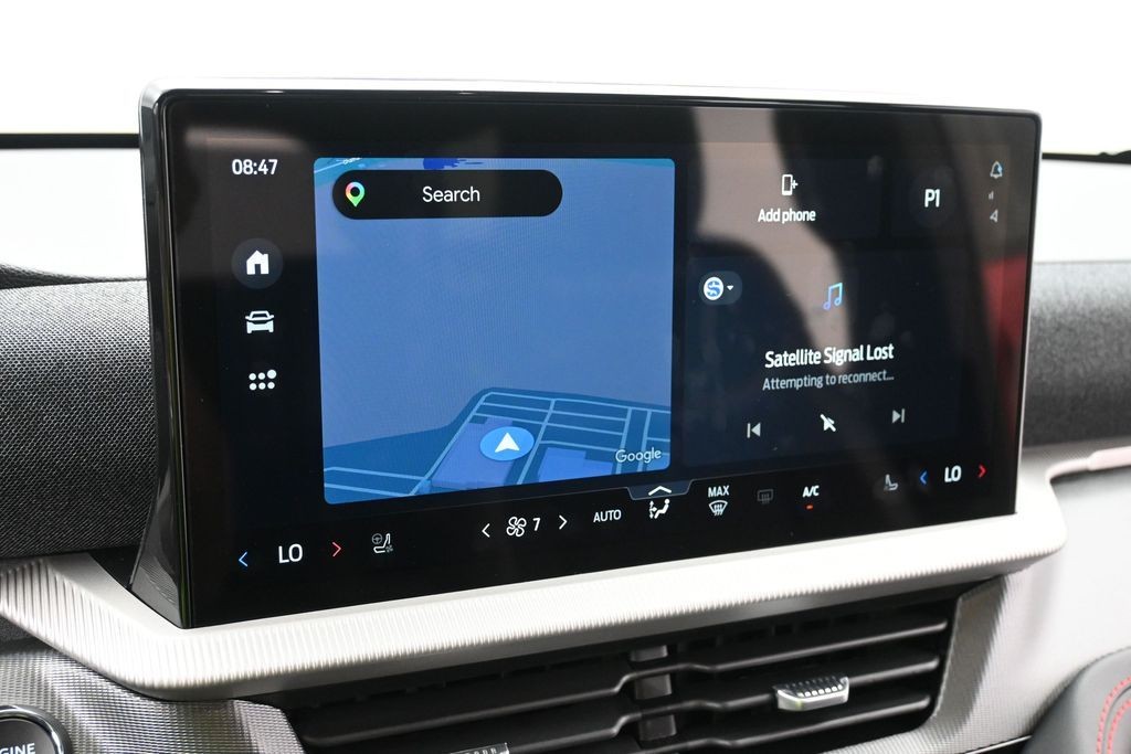 Ford Explorer Vehicle Full-screen Gallery Image 11