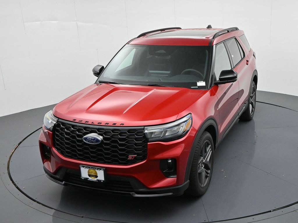 Ford Explorer Vehicle Full-screen Gallery Image 19