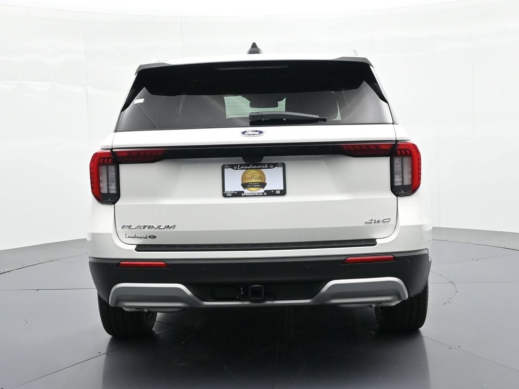 Ford Explorer Vehicle Full-screen Gallery Image 7
