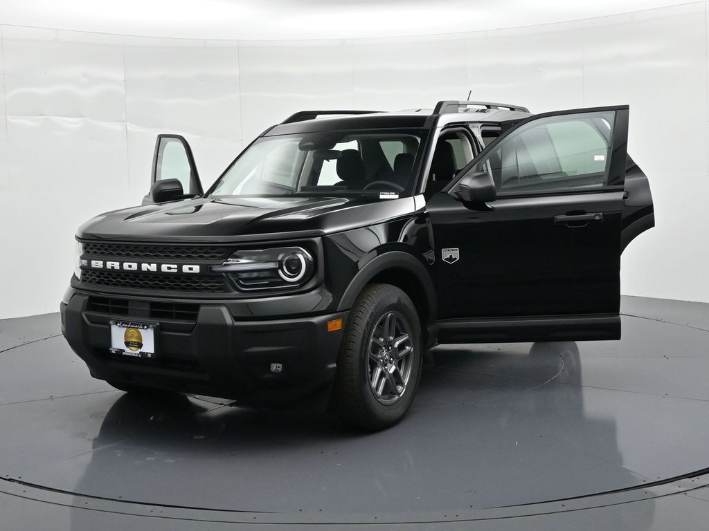 Ford Bronco Sport Vehicle Full-screen Gallery Image 25
