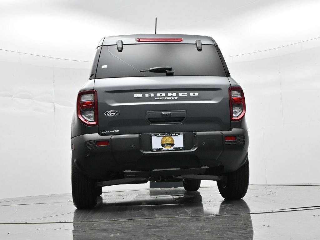 Ford Bronco Sport Vehicle Full-screen Gallery Image 20