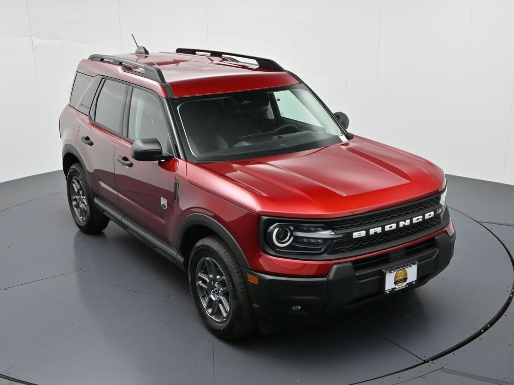 Ford Bronco Sport Vehicle Full-screen Gallery Image 15