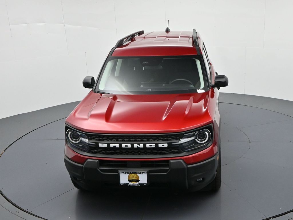 Ford Bronco Sport Vehicle Full-screen Gallery Image 16