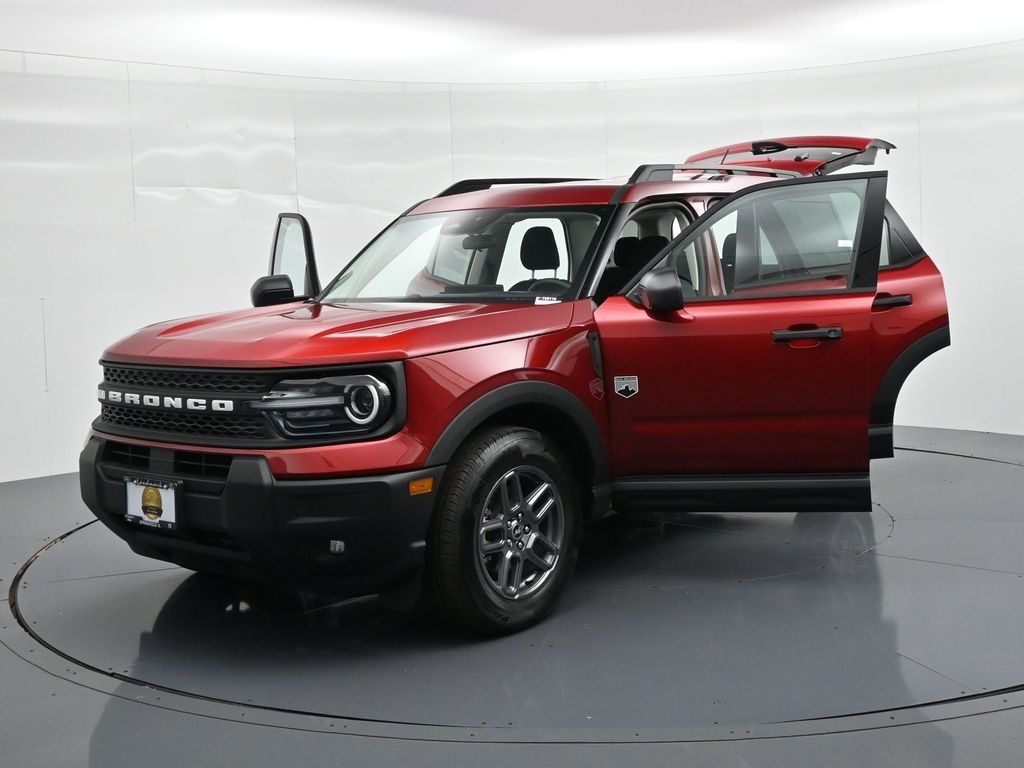 Ford Bronco Sport Vehicle Full-screen Gallery Image 25