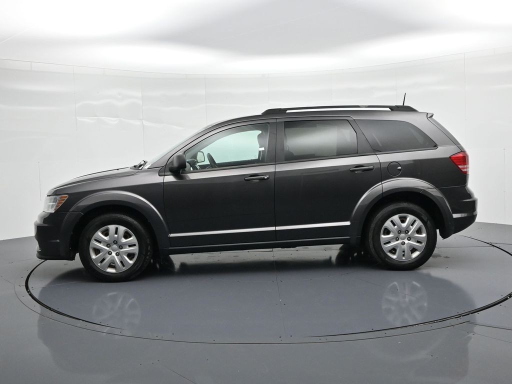 Dodge Journey Vehicle Full-screen Gallery Image 9
