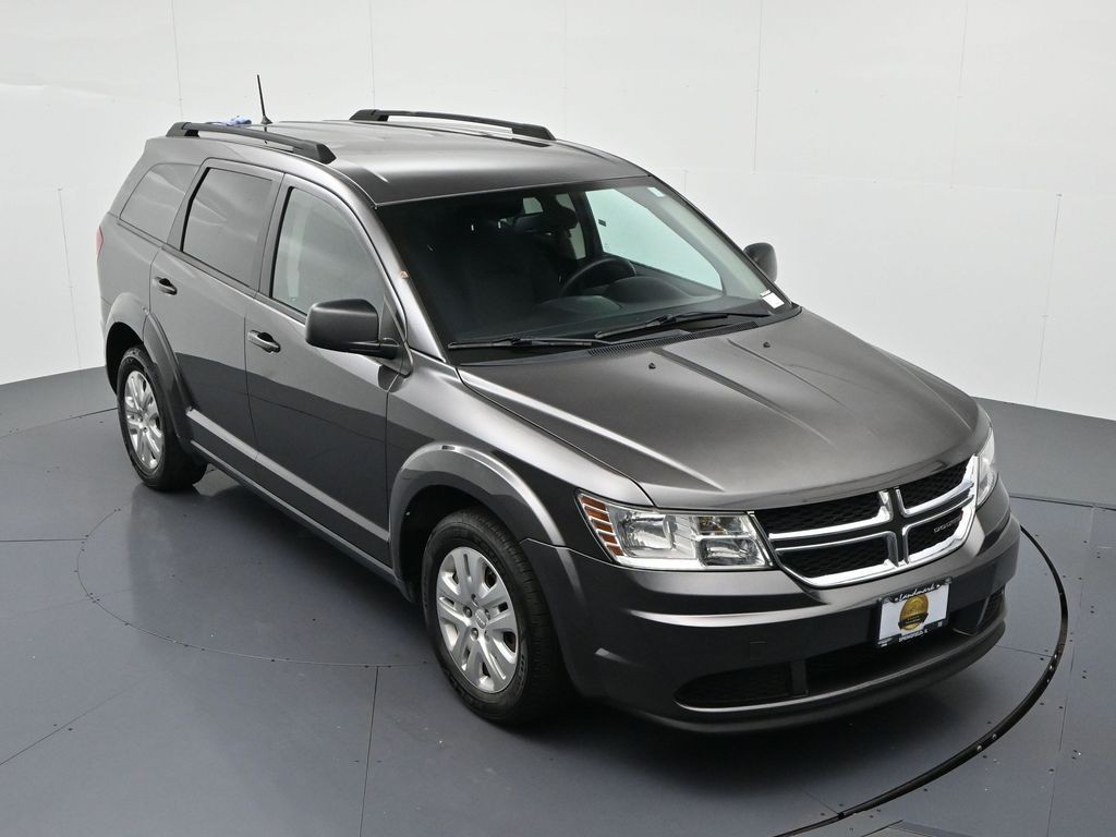 Dodge Journey Vehicle Full-screen Gallery Image 14