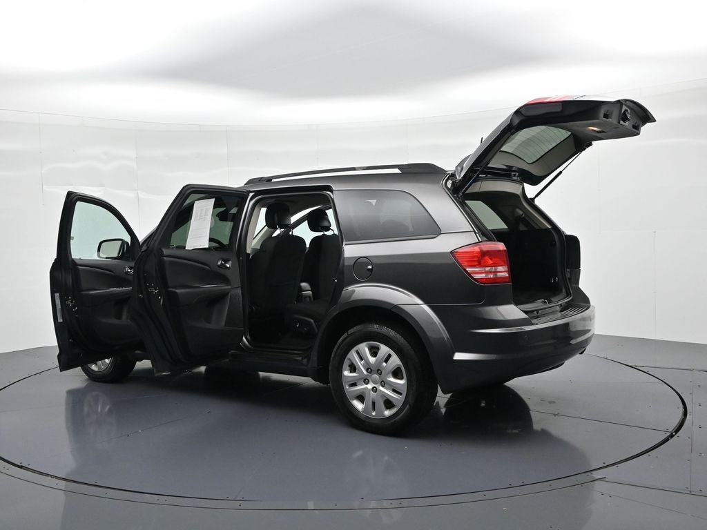 Dodge Journey Vehicle Full-screen Gallery Image 23