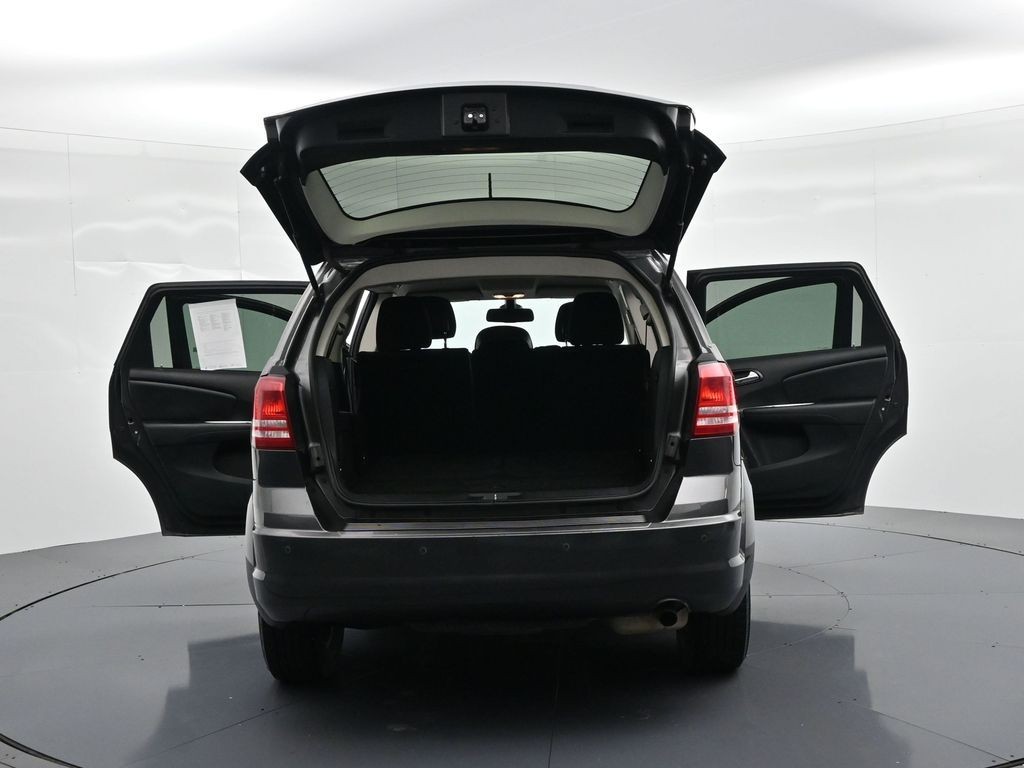 Dodge Journey Vehicle Full-screen Gallery Image 25