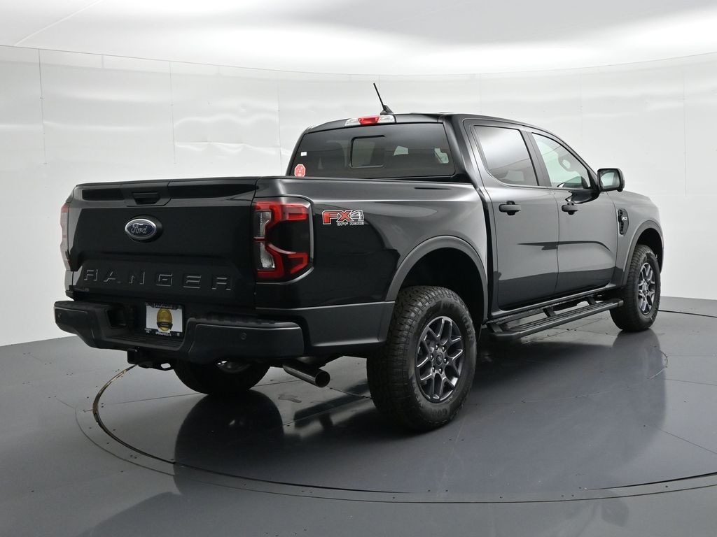 Ford Ranger Vehicle Full-screen Gallery Image 6