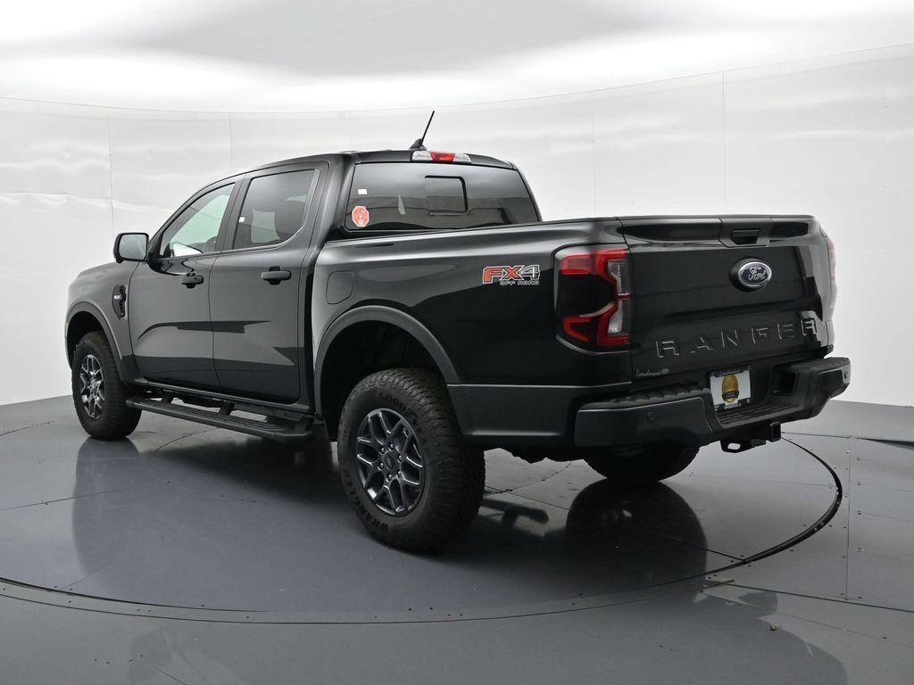 Ford Ranger Vehicle Full-screen Gallery Image 8