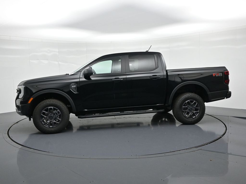 Ford Ranger Vehicle Full-screen Gallery Image 9