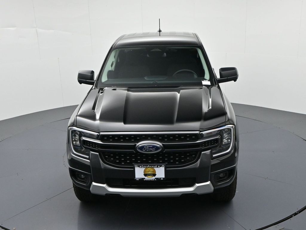 Ford Ranger Vehicle Full-screen Gallery Image 16