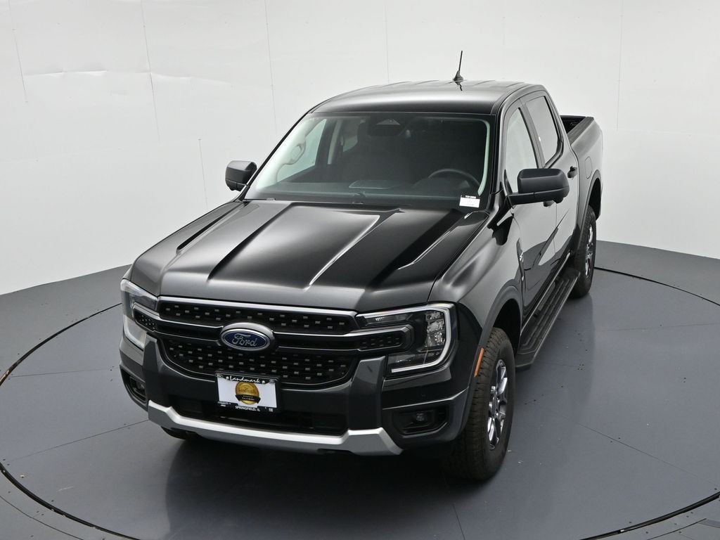 Ford Ranger Vehicle Full-screen Gallery Image 17