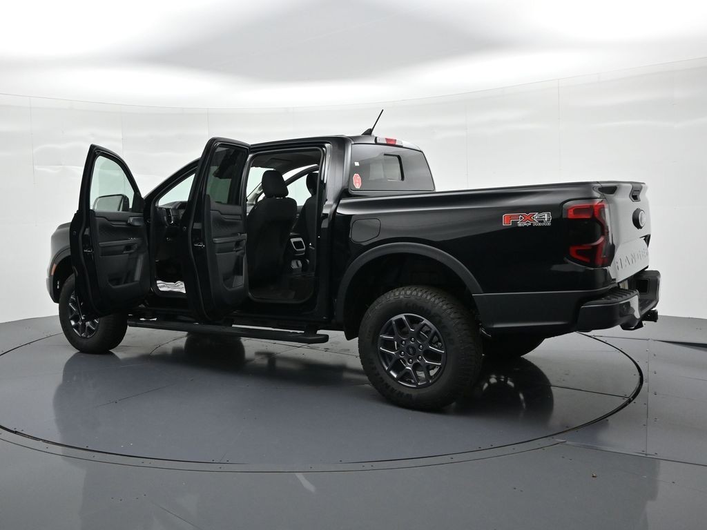 Ford Ranger Vehicle Full-screen Gallery Image 24