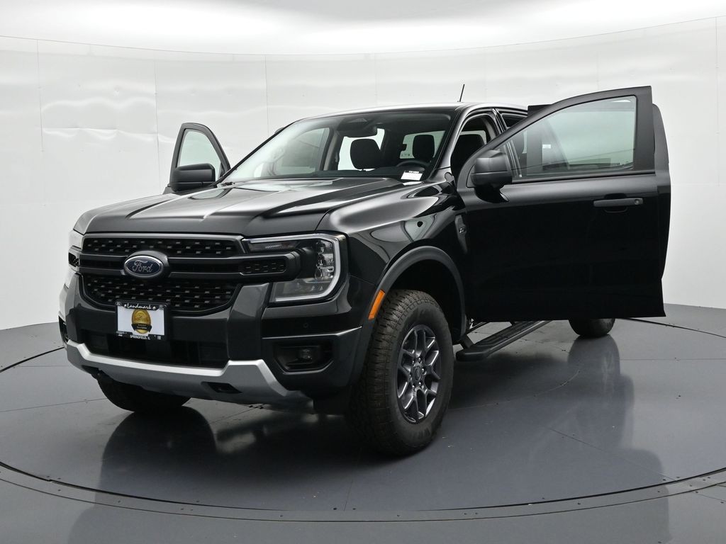 Ford Ranger Vehicle Full-screen Gallery Image 25