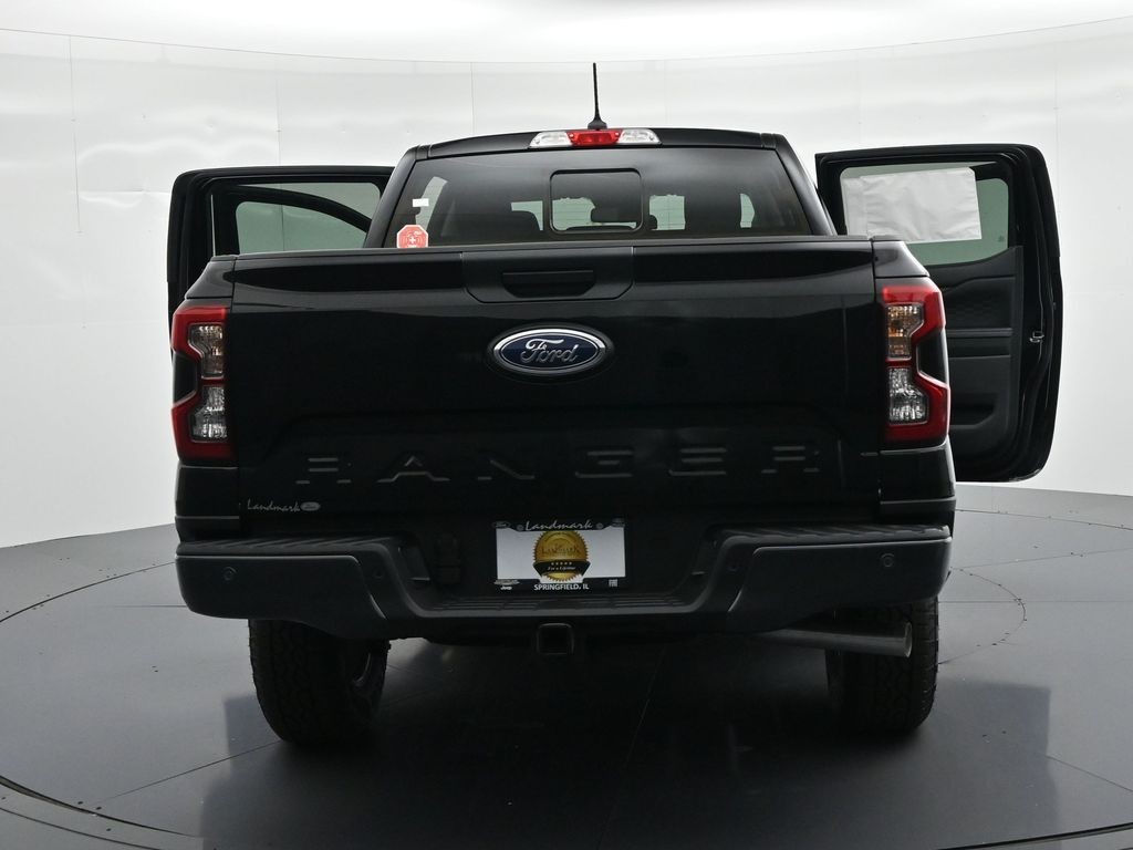 Ford Ranger Vehicle Full-screen Gallery Image 26