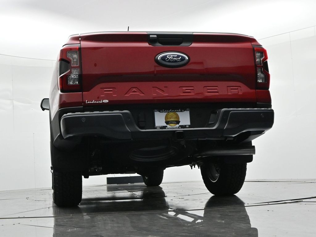 Ford Ranger Vehicle Full-screen Gallery Image 22