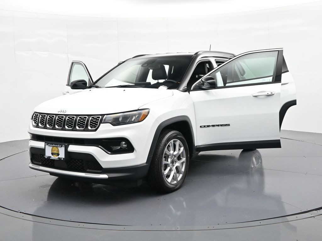 Jeep Compass Vehicle Full-screen Gallery Image 27