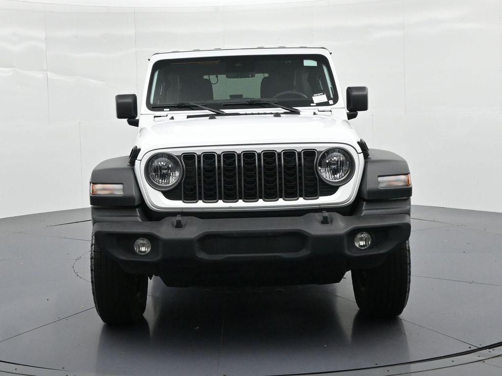 Jeep Wrangler Vehicle Full-screen Gallery Image 2