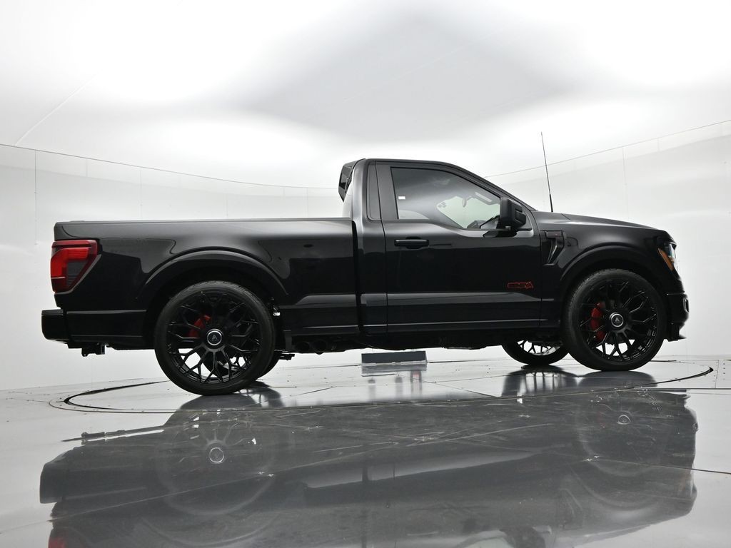 Ford F-150 GENEVA G Vehicle Full-screen Gallery Image 22