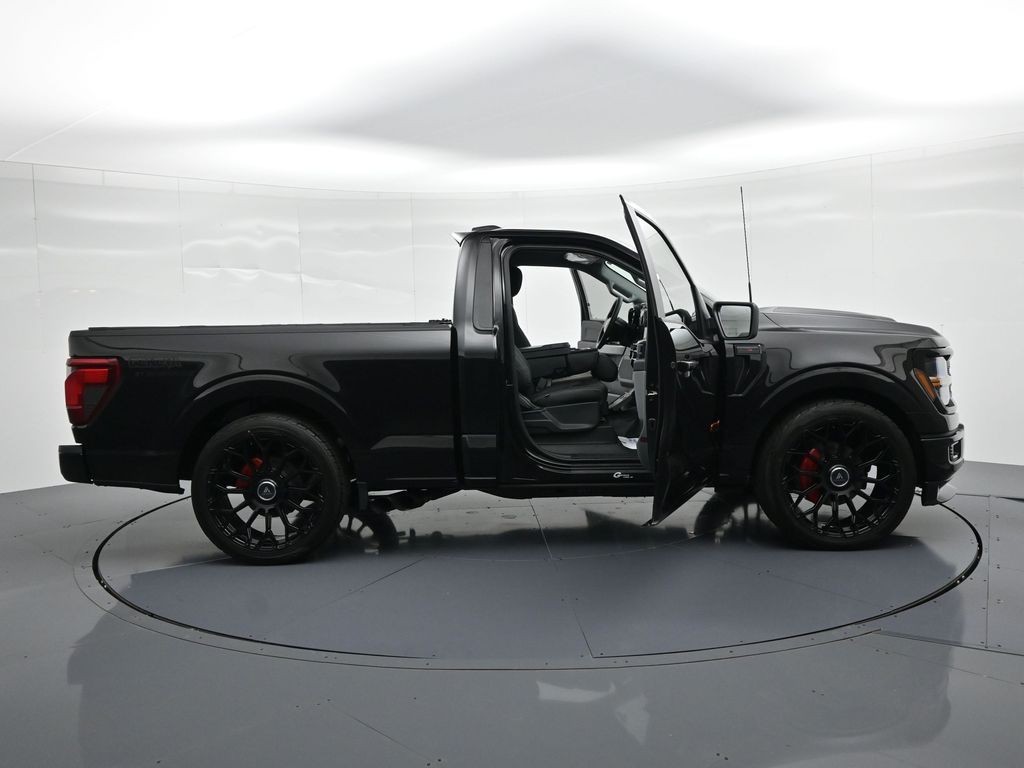 Ford F-150 GENEVA G Vehicle Full-screen Gallery Image 23