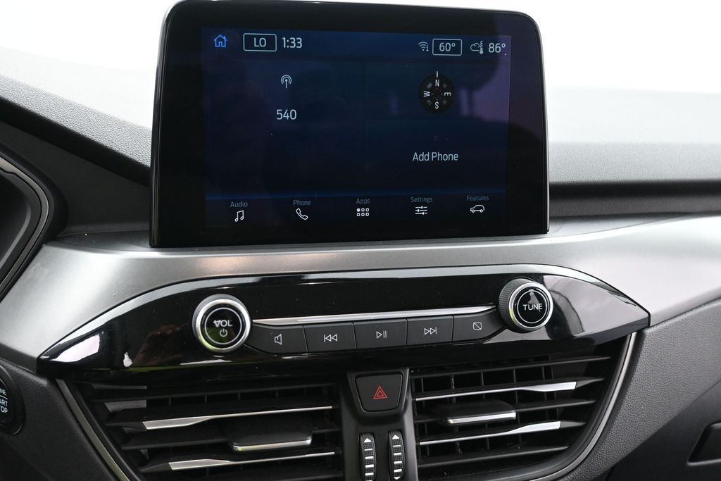 Ford Escape Vehicle Full-screen Gallery Image 11