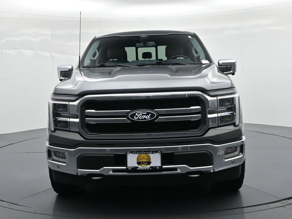 Ford F-150 Vehicle Full-screen Gallery Image 3