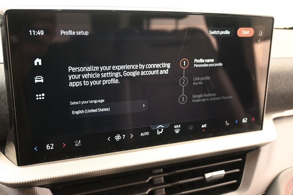 Ford Explorer Vehicle Full-screen Gallery Image 14