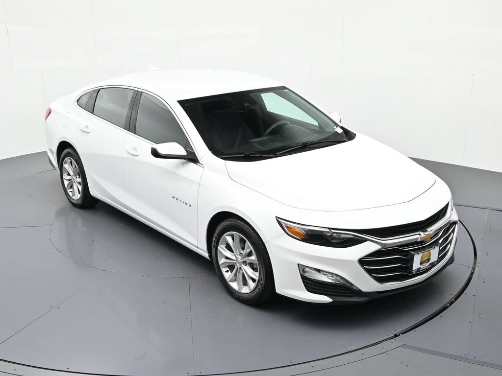 Chevrolet Malibu Vehicle Full-screen Gallery Image 15