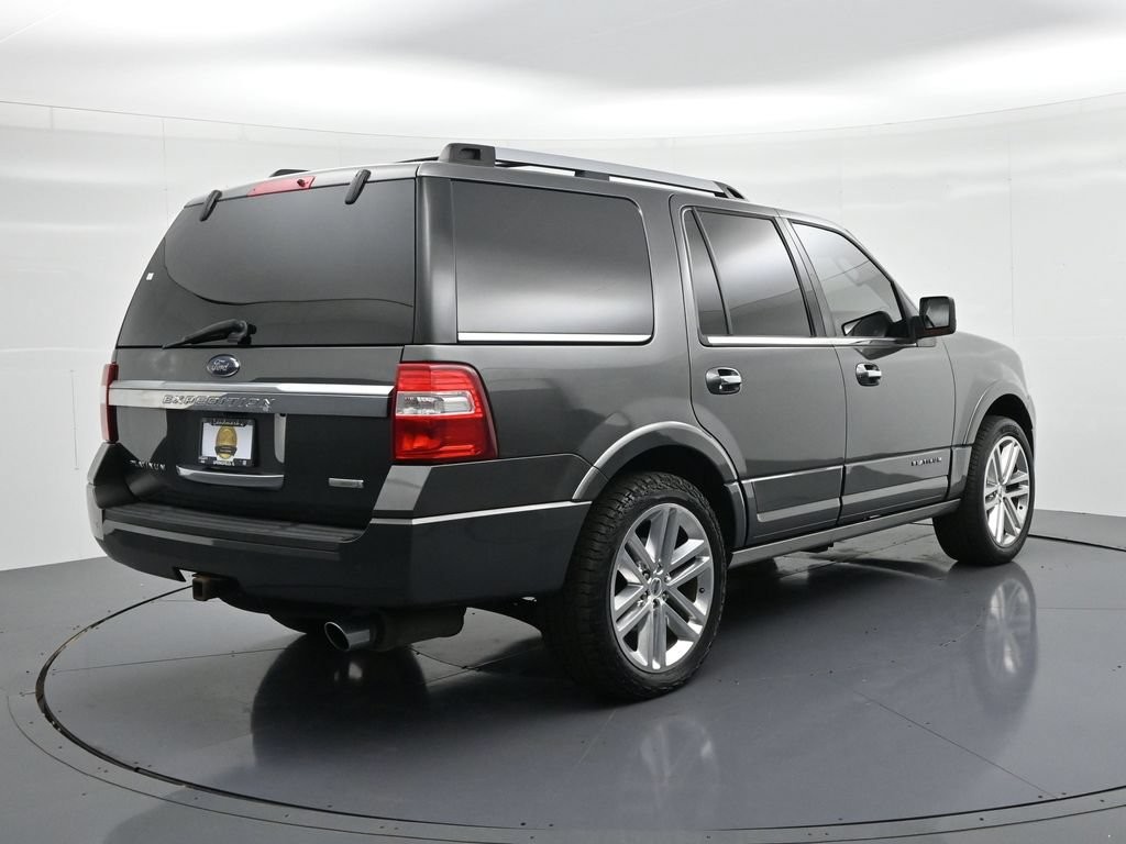 Ford Expedition Vehicle Full-screen Gallery Image 6