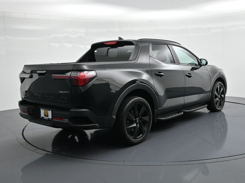 Hyundai Santa Cruz Vehicle Full-screen Gallery Image 6
