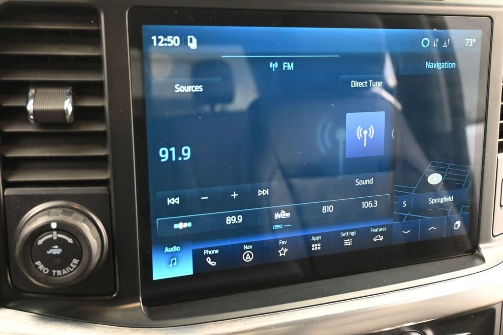 Ford F-150 Vehicle Full-screen Gallery Image 10
