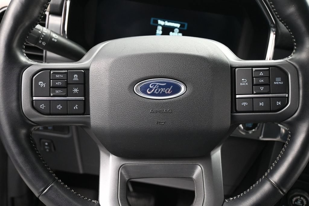 Ford F-150 Vehicle Full-screen Gallery Image 14