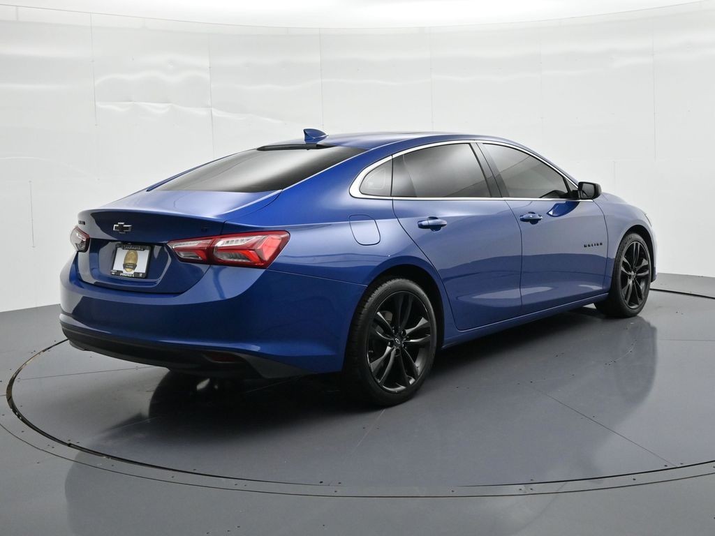 Chevrolet Malibu Vehicle Full-screen Gallery Image 06